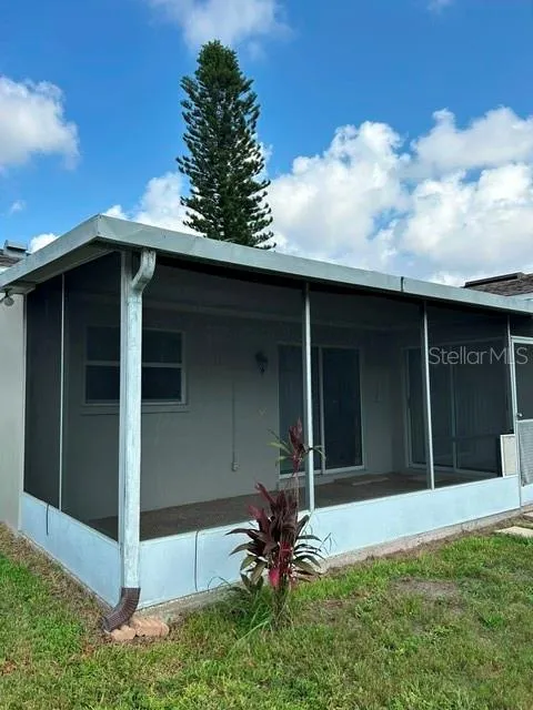 1404 SANDALWOOD DRIVE Dunedin, FL 34698