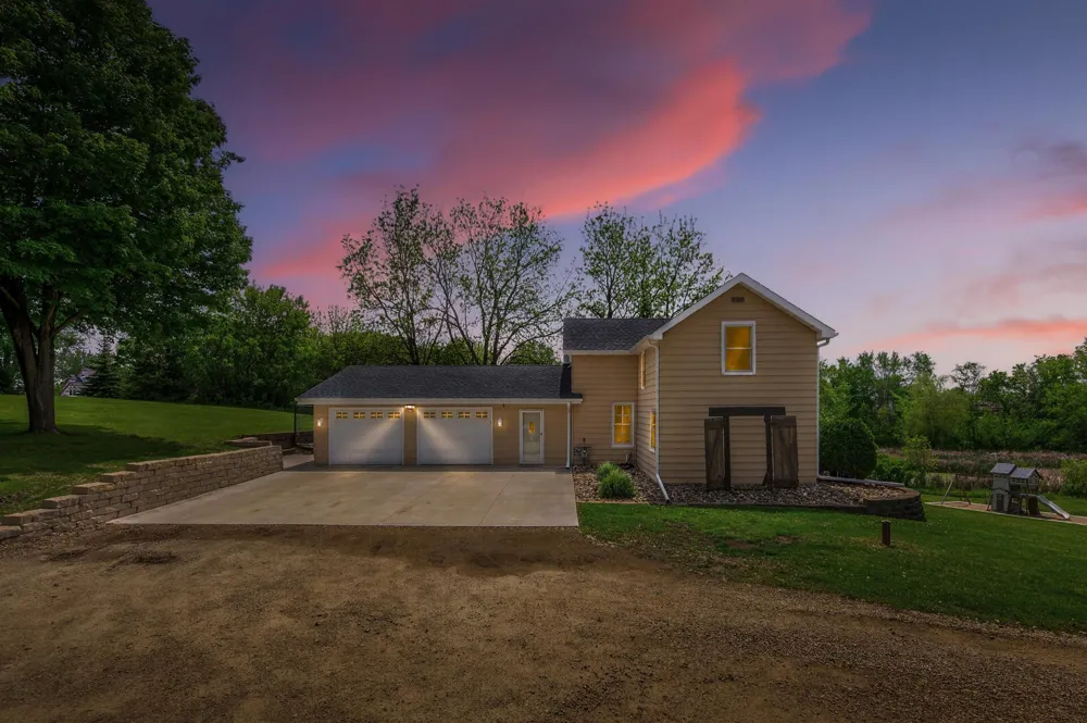109 Lydia Road Jordan, MN 55352