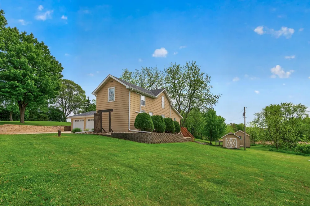 109 Lydia Road Jordan, MN 55352