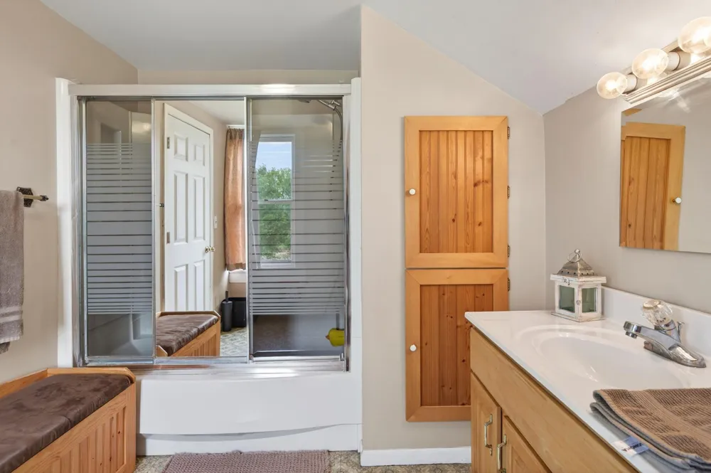 109 Lydia Road Jordan, MN 55352