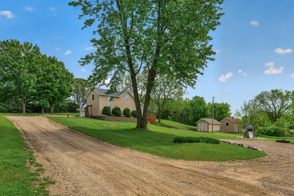 109 Lydia Road Jordan, MN 55352