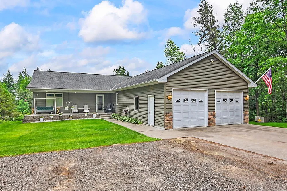 11672 147th Avenue Menahga, MN 56464