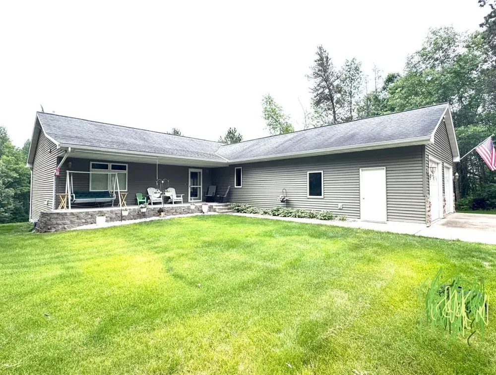 11672 147th Avenue Menahga, MN 56464