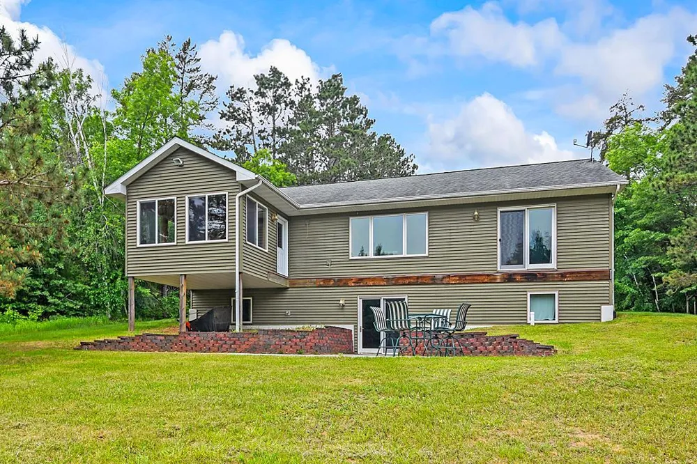 11672 147th Avenue Menahga, MN 56464