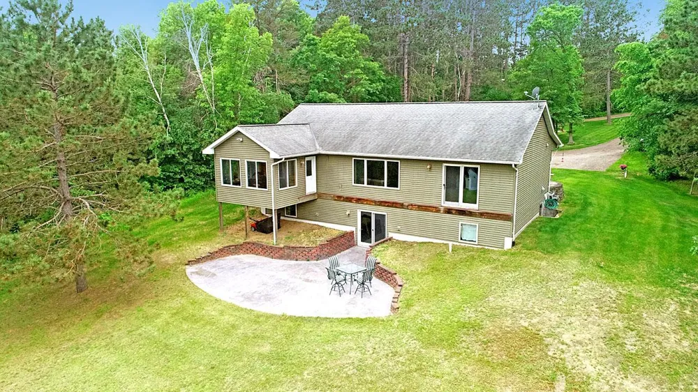 11672 147th Avenue Menahga, MN 56464