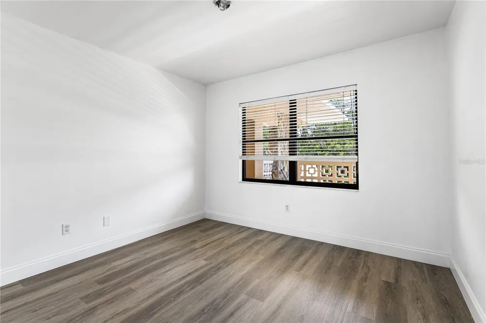 5080 LOCUST STREET NE #322 St Petersburg, FL 33703