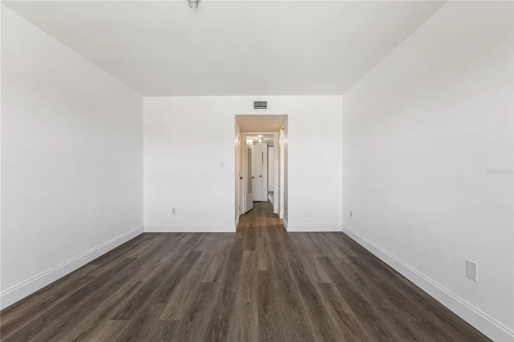 5080 LOCUST STREET NE #322 St Petersburg, FL 33703