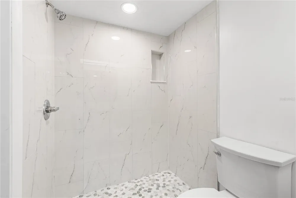 5080 LOCUST STREET NE #322 St Petersburg, FL 33703