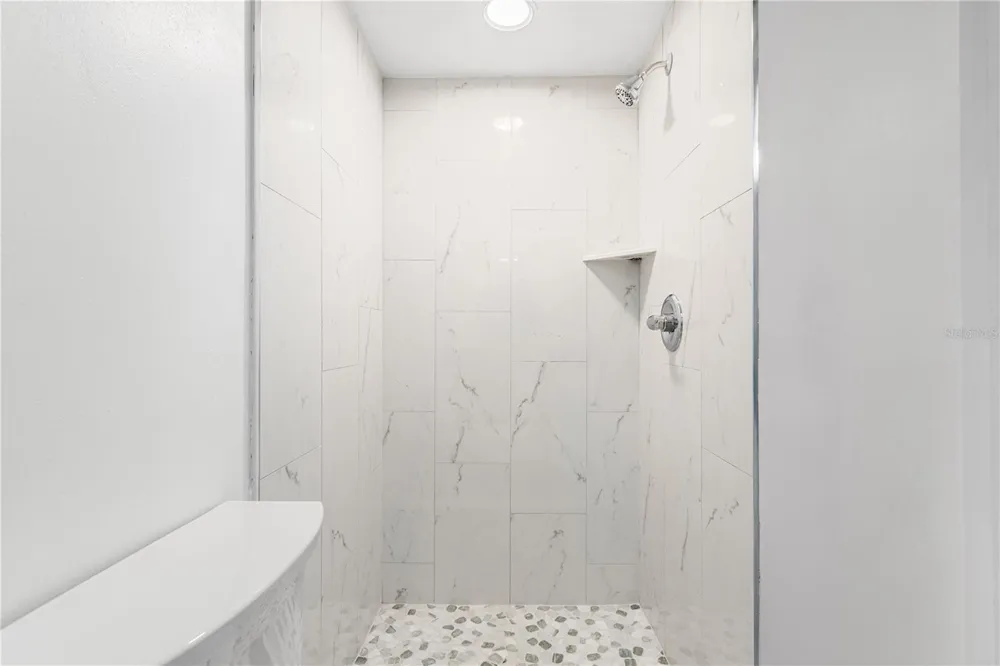 5080 LOCUST STREET NE #322 St Petersburg, FL 33703