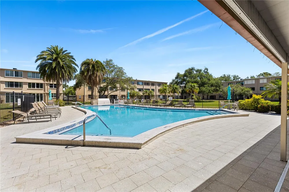 5080 LOCUST STREET NE #322 St Petersburg, FL 33703