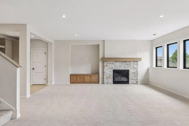 751 W 96th Street Chanhassen, MN 55317