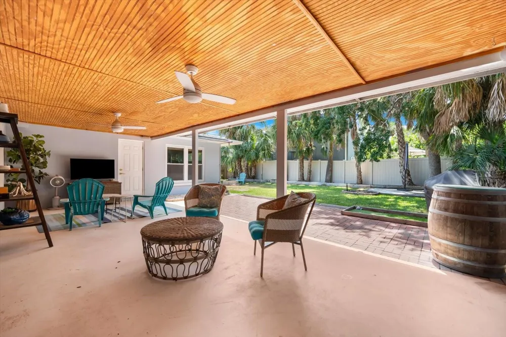 730 BAY ESPLANADE Clearwater Beach, FL 33767