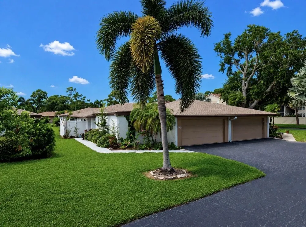 3506 AUBURN COURT #230 Sarasota, FL 34231