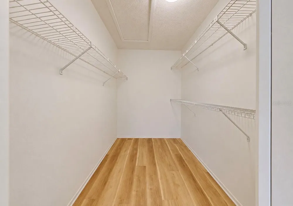 3506 AUBURN COURT #230 Sarasota, FL 34231