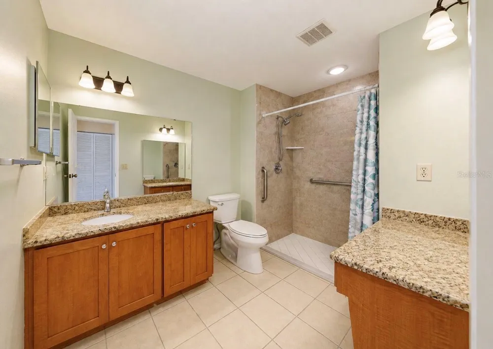 3506 AUBURN COURT #230 Sarasota, FL 34231