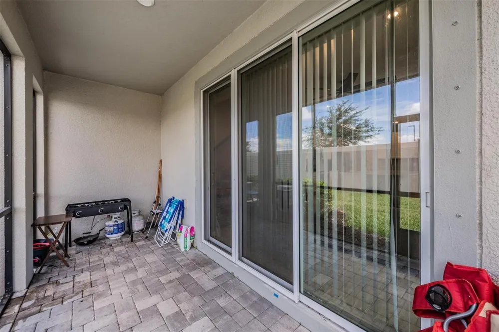 19153 ELSIMONT ISLE Lutz, FL 33558