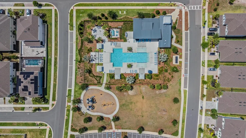 19153 ELSIMONT ISLE Lutz, FL 33558