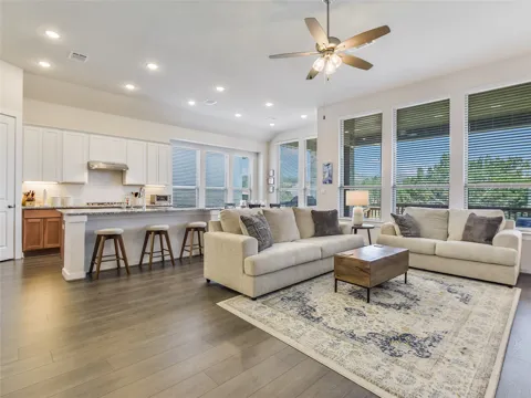 421 Teakmill Trail