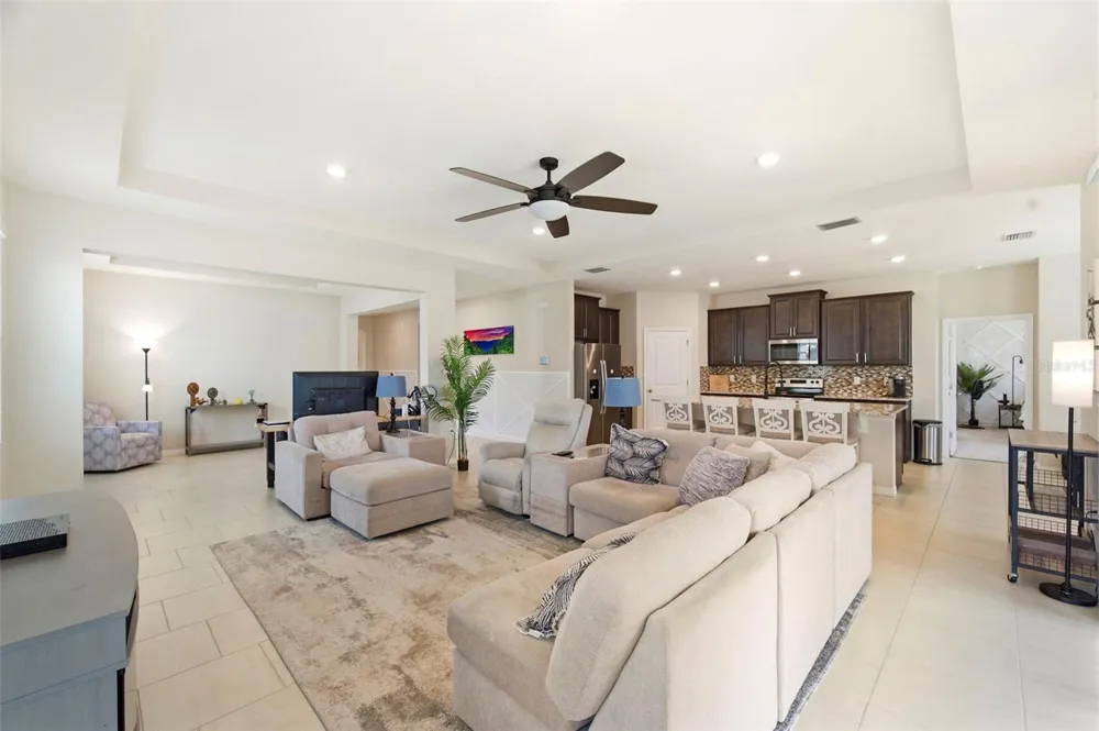10403 LAXER CAY LOOP San Antonio, FL 33576
