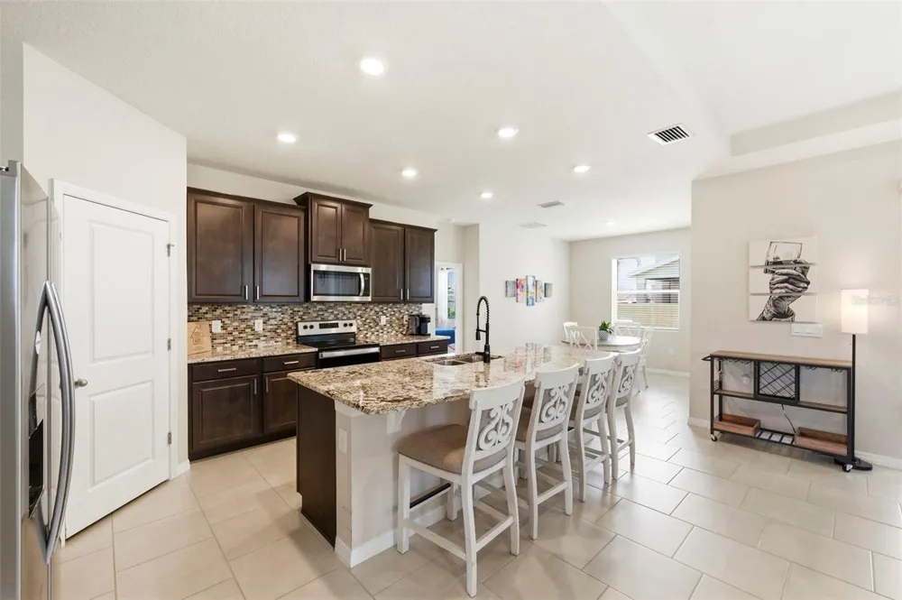 10403 LAXER CAY LOOP San Antonio, FL 33576