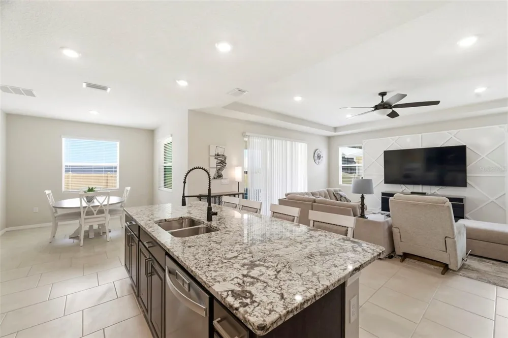 10403 LAXER CAY LOOP San Antonio, FL 33576