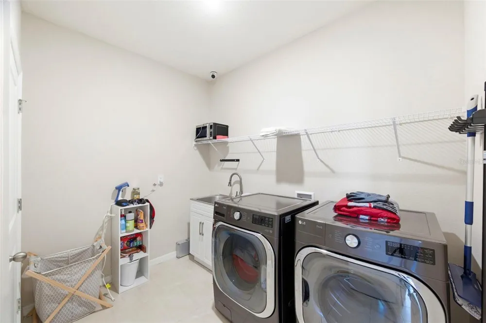 10403 LAXER CAY LOOP San Antonio, FL 33576