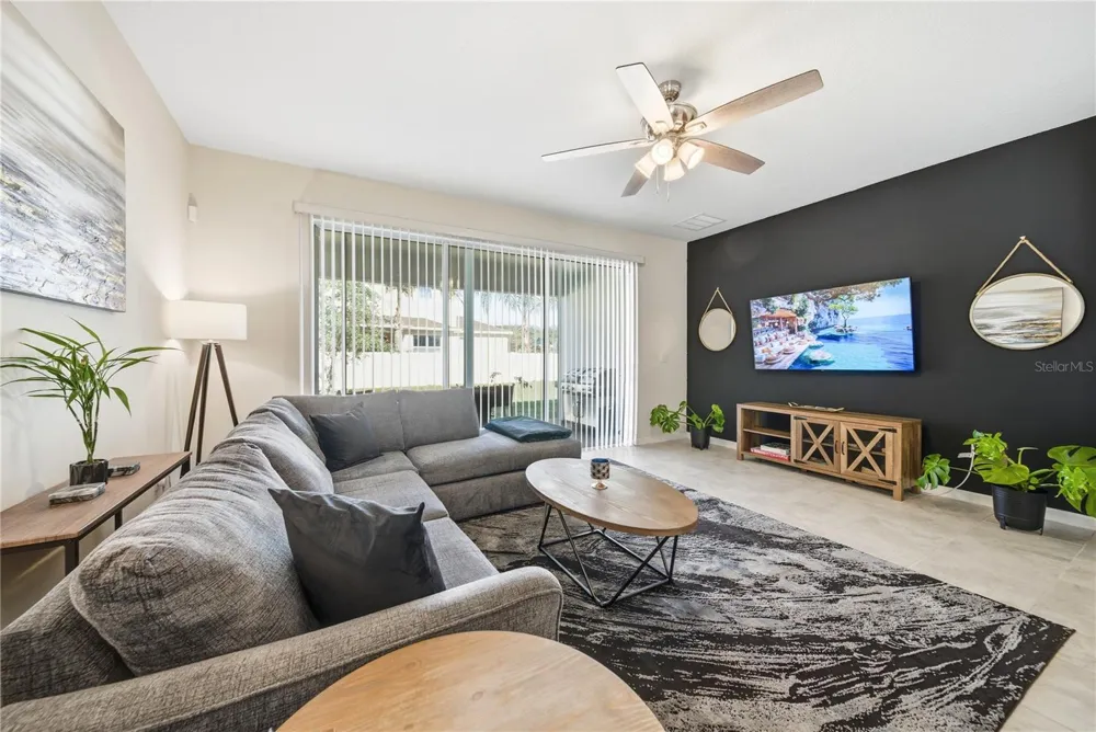 737 PANICAL DRIVE Apopka, FL 32703
