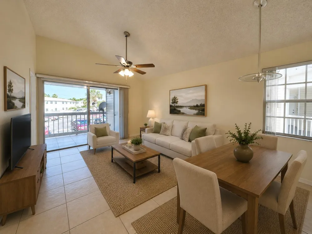 6802 STONES THROW CIRCLE #14206 St Petersburg, FL 33710
