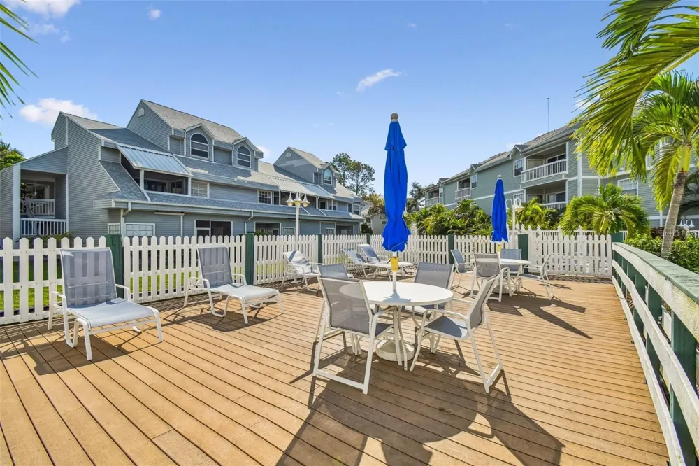6802 STONES THROW CIRCLE #14206 St Petersburg, FL 33710