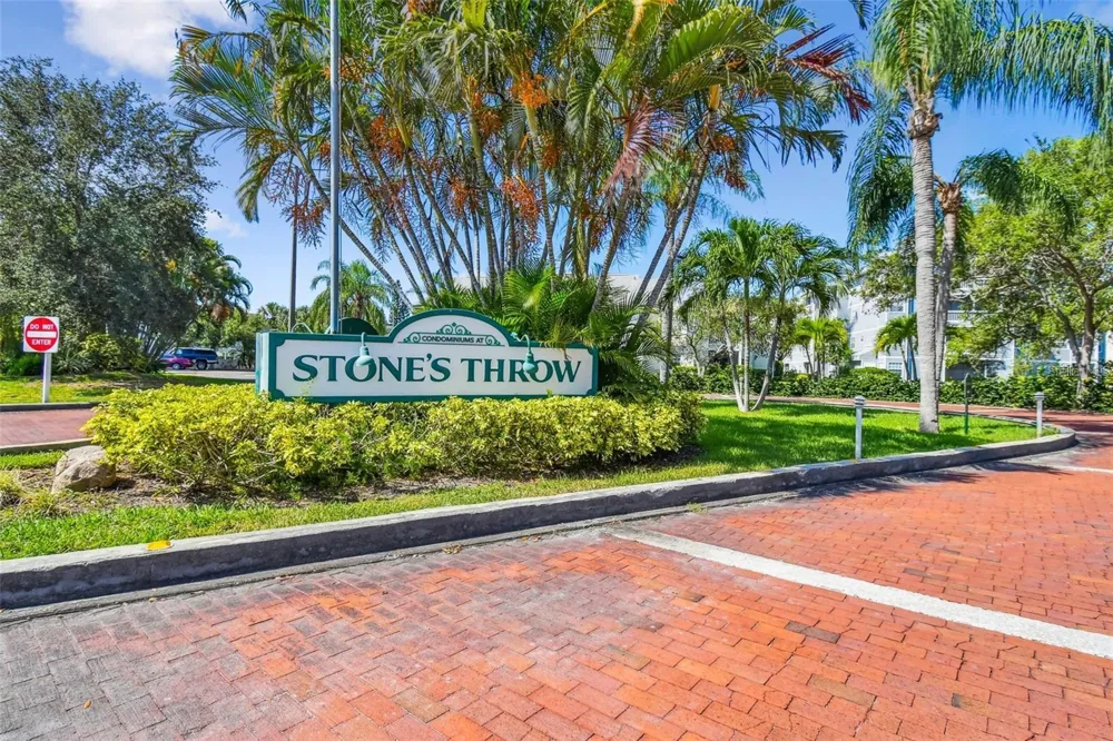 6802 STONES THROW CIRCLE #14206 St Petersburg, FL 33710