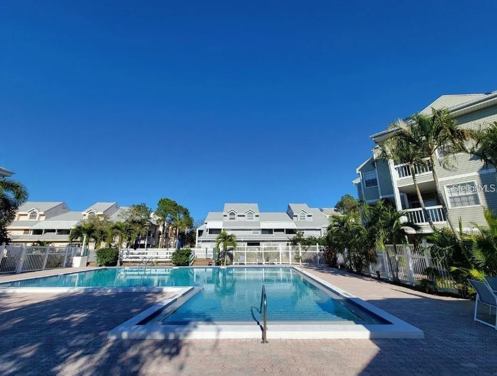 6802 STONES THROW CIRCLE #14206 St Petersburg, FL 33710