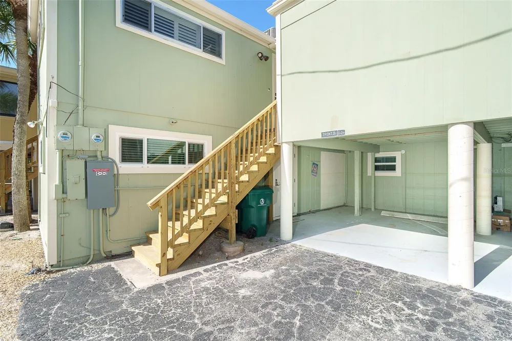 2980 BEACH ROAD #C2-4 Englewood, FL 34223