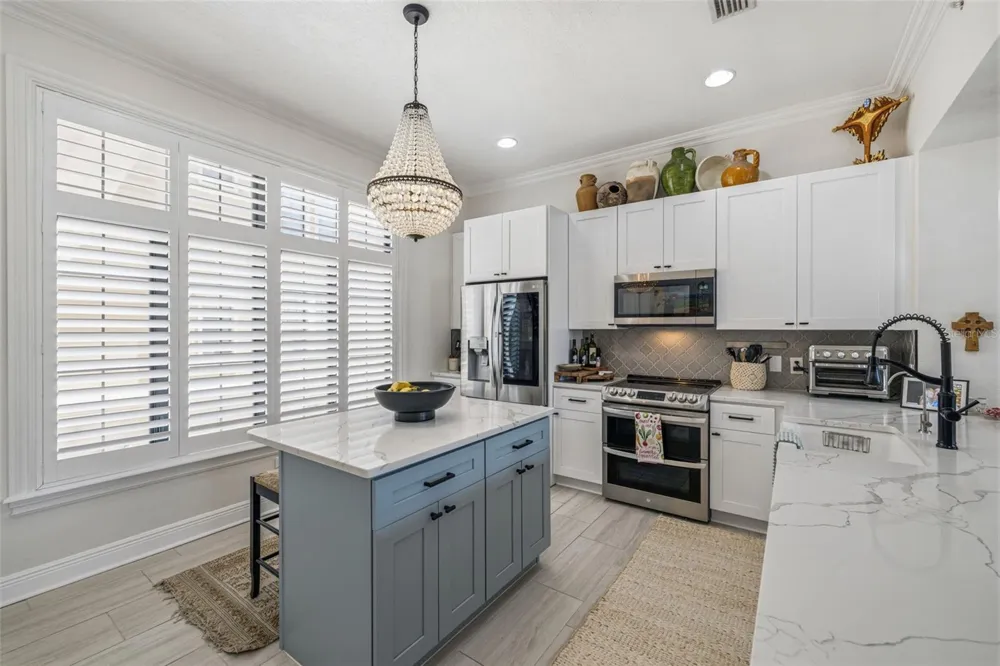 2234 SOHO BAY CT Tampa, FL 33606