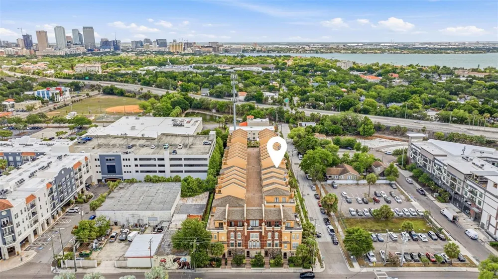 2234 SOHO BAY CT Tampa, FL 33606
