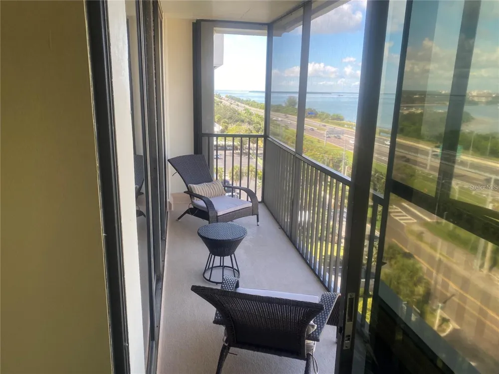 7100 SUNSHINE SKYWAY LANE S #906 St Petersburg, FL 33711