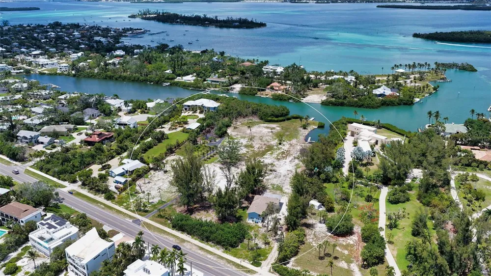 6664 & 6660 & 6670 GULF OF MEXICO DRIVE Longboat Key, FL 34228