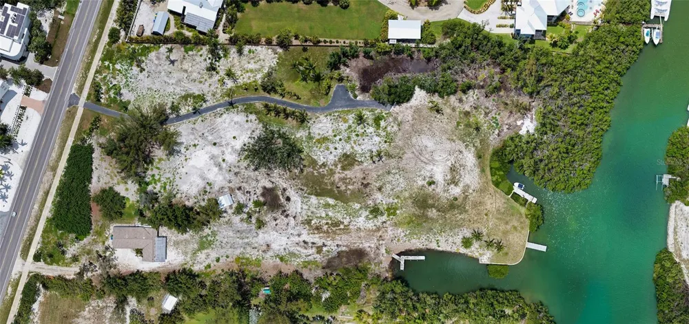 6664 & 6660 & 6670 GULF OF MEXICO DRIVE Longboat Key, FL 34228