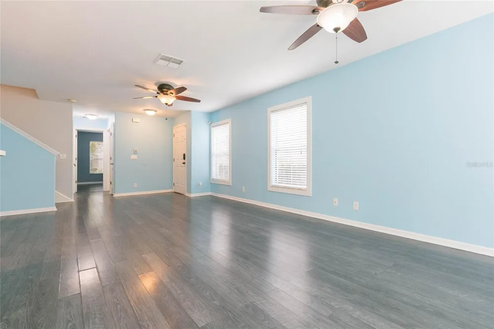 3152 ROYAL TUSCAN LANE Valrico, FL 33594