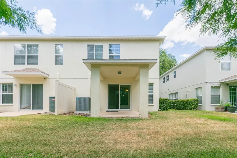 3152 ROYAL TUSCAN LANE Valrico, FL 33594