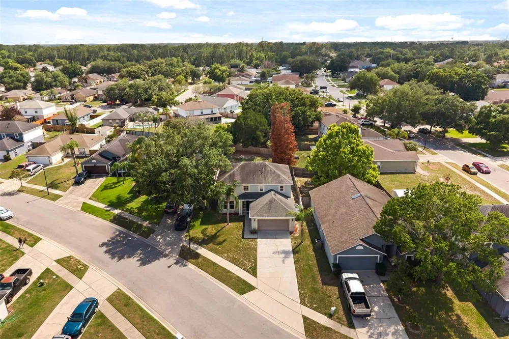 4232 STONEFIELD DRIVE Orlando, FL 32826