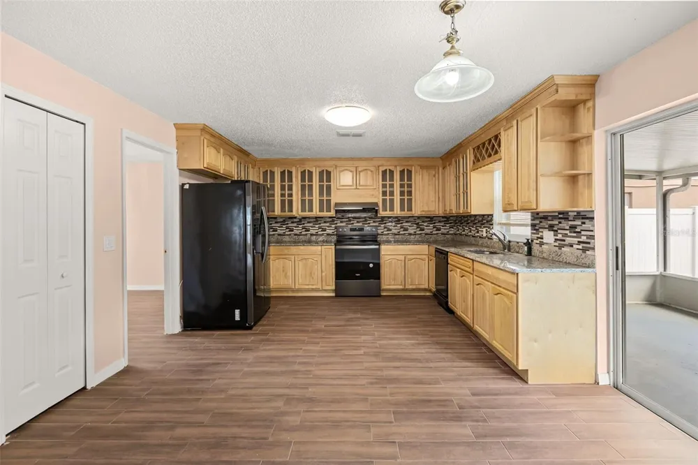 4232 STONEFIELD DRIVE Orlando, FL 32826