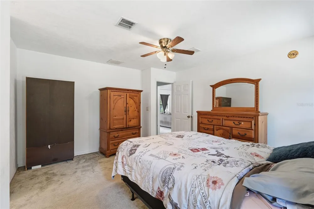 173 LITTLE ORANGE LAKE DRIVE Hawthorne, FL 32640