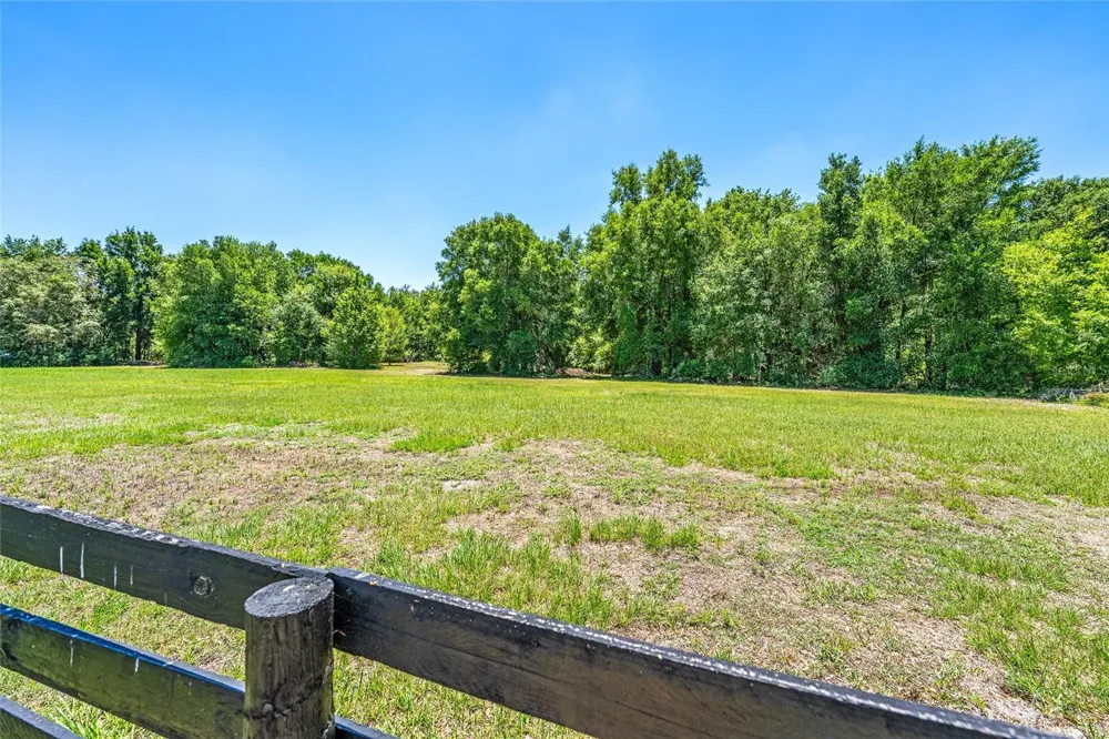 170 PALERMO PLACE Lady Lake, FL 32159