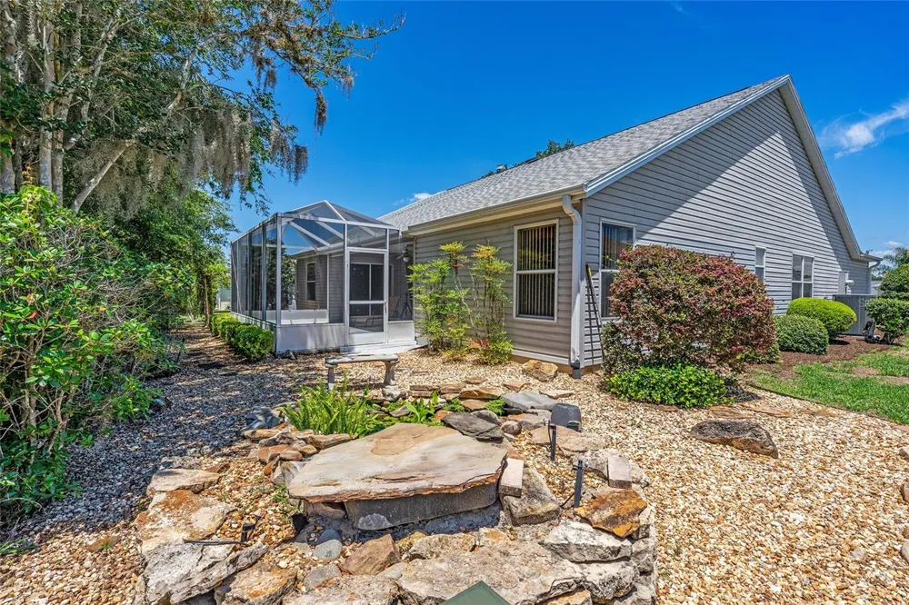 170 PALERMO PLACE Lady Lake, FL 32159