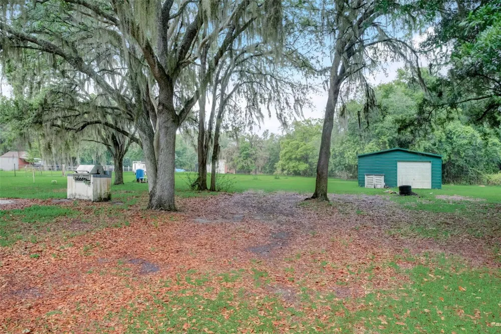 7119 STATE ROAD 33 Clermont, FL 34714