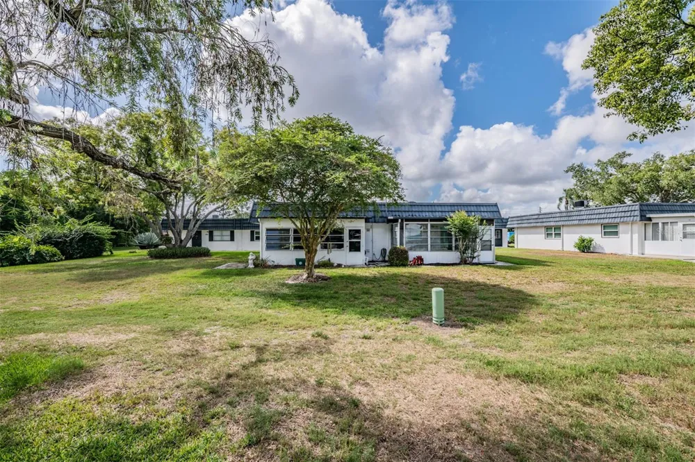 302 ANDOVER PLACE S #167 Sun City Center, FL 33573