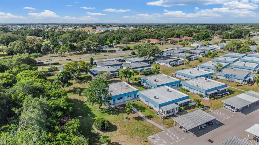 302 ANDOVER PLACE S #167 Sun City Center, FL 33573