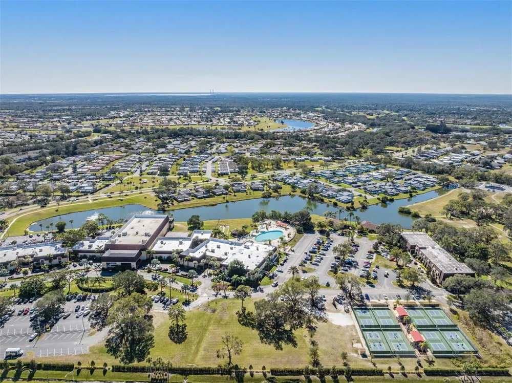 302 ANDOVER PLACE S #167 Sun City Center, FL 33573