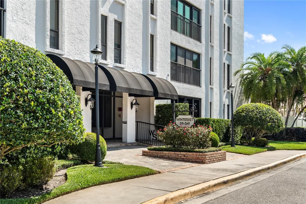 269 E CANTON AVENUE #269 Winter Park, FL 32789