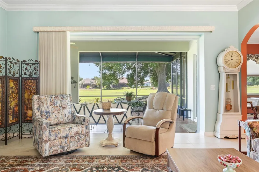 5453 GROVE MANOR Lady Lake, FL 32159
